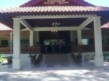 Sibu Island Resort