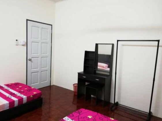 J&P Homestay Sibu - Photo2