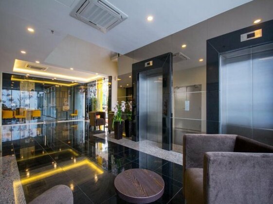 OMG Hotel - Photo5