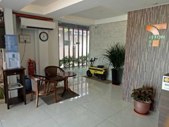 Seven Hotel Simpang Ampat - Photo2