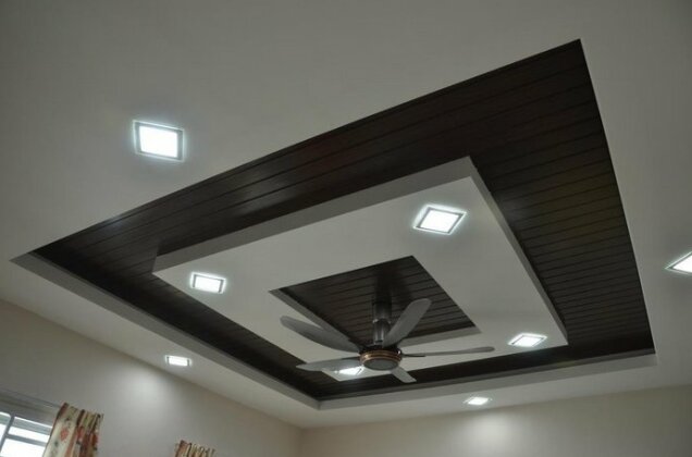 Holidayhome Taman Pelangi - Photo2