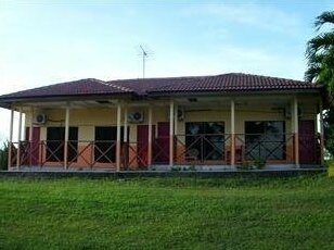 Tanjung Uda River Resort - Photo2