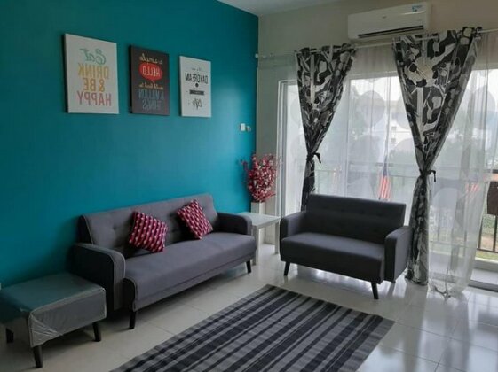 Homestay Puncak Alam Residensi Allamanda - Photo2