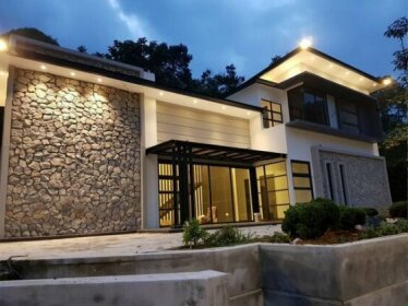Casa Hill Resort