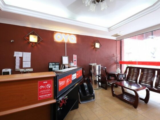 Oyo 541 Hotel Osms - Photo3