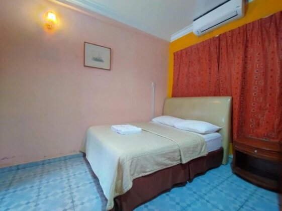 OYO 89892 Hotel Jeli Inn - Photo2