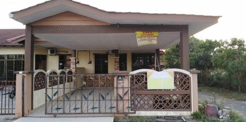 Zara Homestay Tanah Merah - Photo3