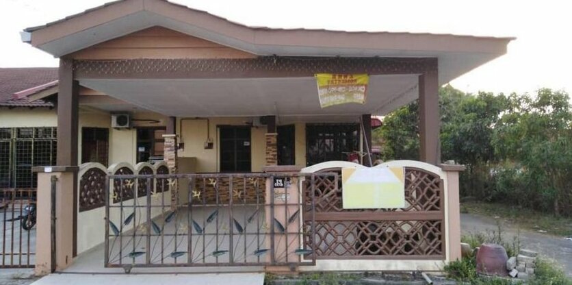 Zara Homestay Tanah Merah - Photo3