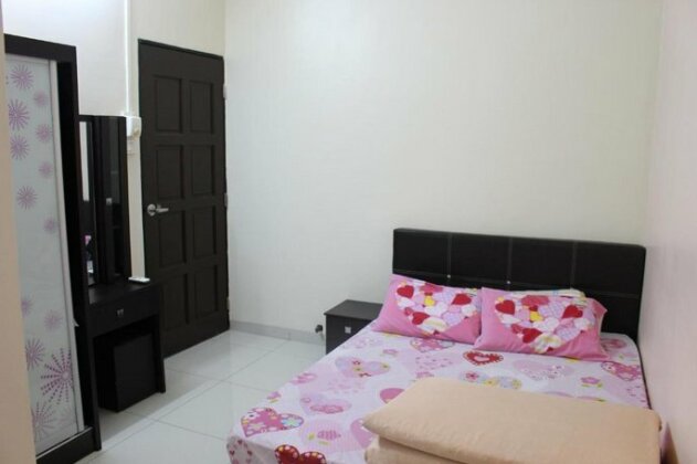 Tanjung Sepat Rainbow Homestay - Photo5