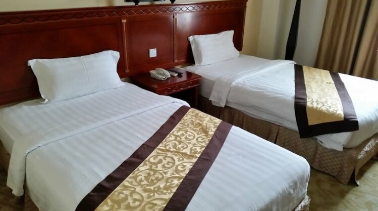 MB Hotel - Photo5