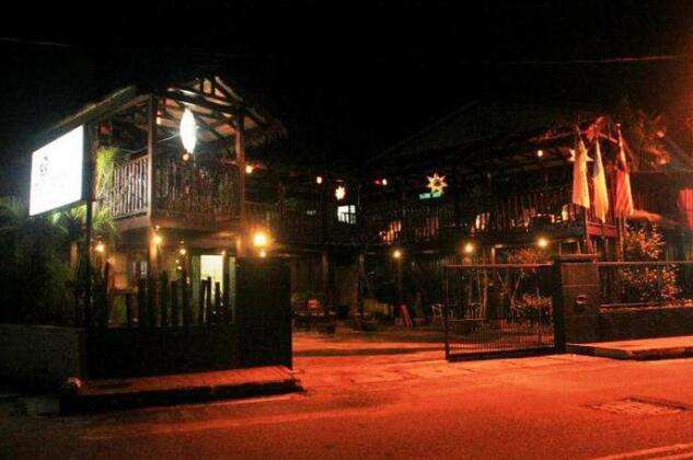 Ali's Motel - Photo2
