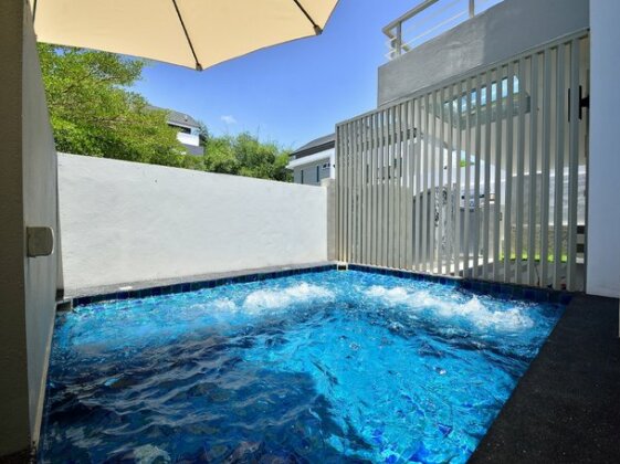 Plumeria Luxury Service Villa - Photo2