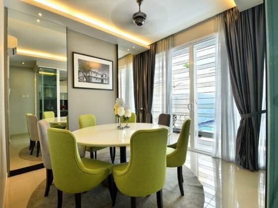 Violet Luxury Service Villa - Photo4
