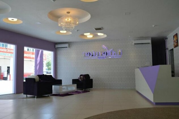 Lavender Hotel Teluk Intan - Photo5