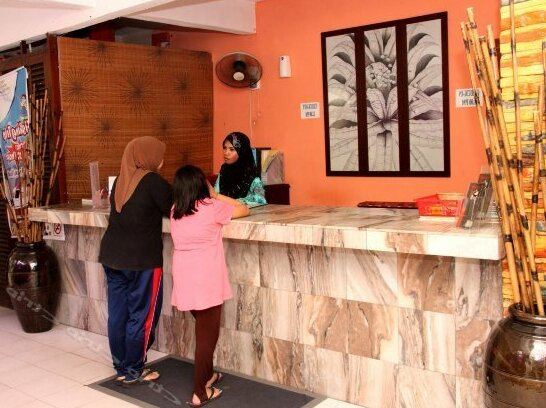Uptown Beach Resort - Photo2