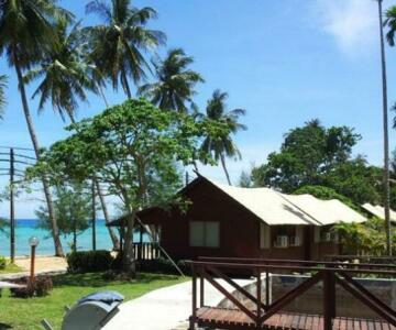 Dumba Bay Resort