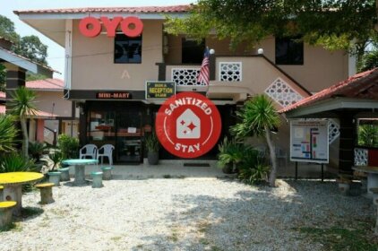 OYO 44005 Senangin Resort & Cafe