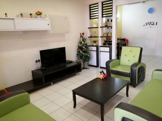 Holiday Home Stay - Photo3