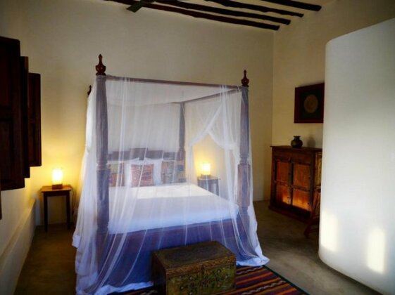 Ulani Lodge - Photo3