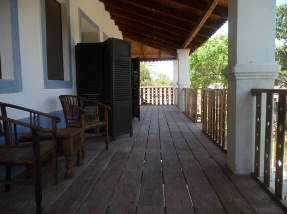 Ulani Lodge - Photo4