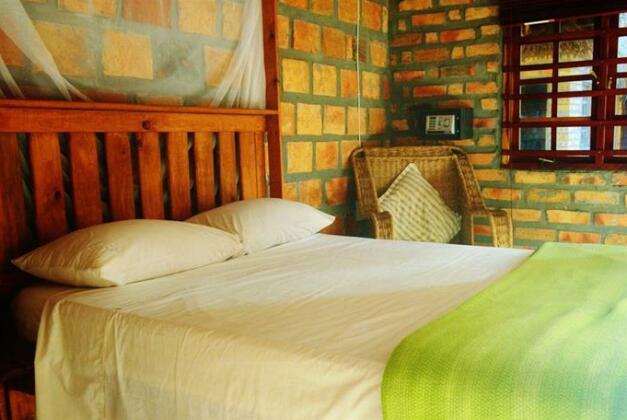 Palm Grove Lodge - Photo3