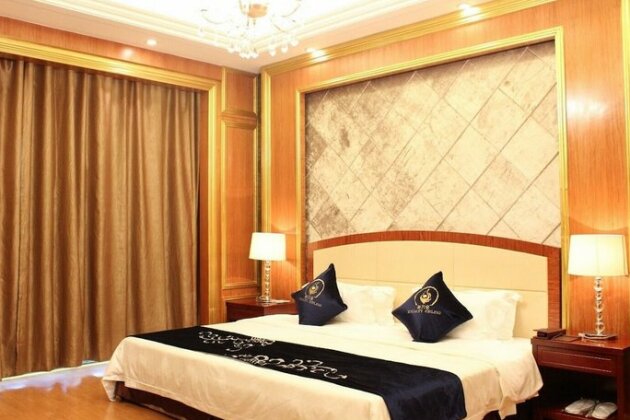 Golden Peacock Resort Hotel - Photo5