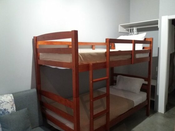 Liv Inn Guest House - Photo2