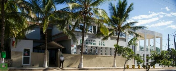 Hotel Wimbi Sun