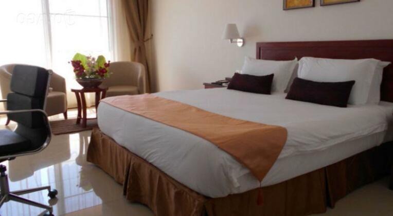 Raphael's Hotel - Photo5