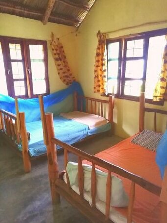 Beach Village Backpackers - Photo3