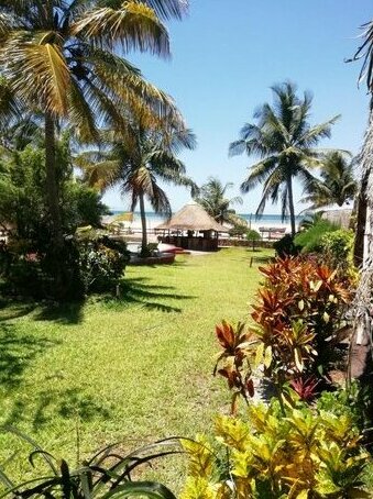 Beach Village Backpackers