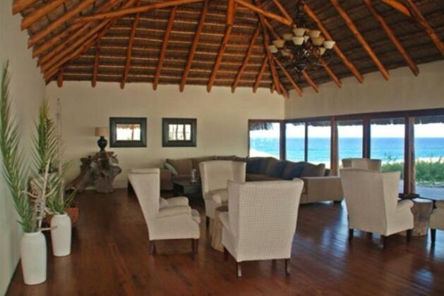 Nyati Beach Lodge - Photo5