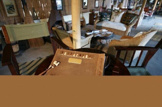 Ndhovu Safari Lodge - Photo2