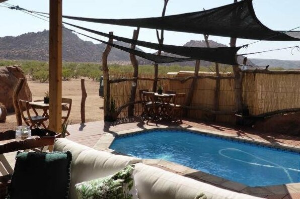 Twyfelfontein Adventure Camp - Photo3
