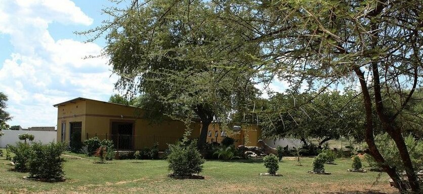 Divundu Guest House - Photo4