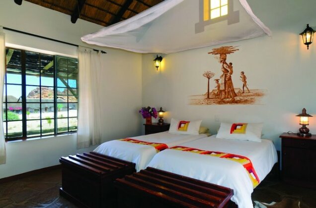 Canyon Village - Photo2