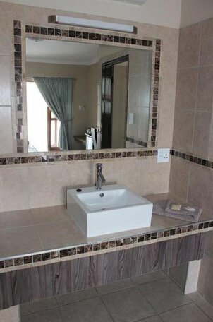 Goba Lodge & Rest Camp - Photo3