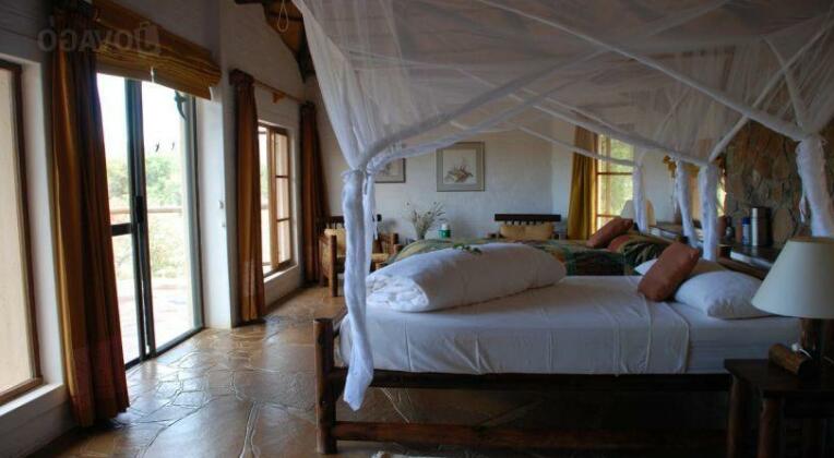 Huab Lodge & Bush Spa - Photo4