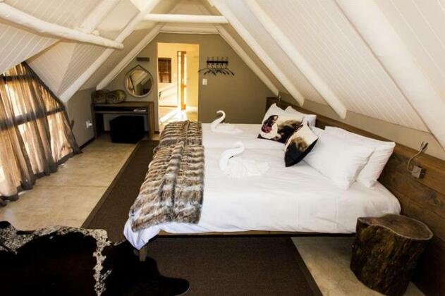Kalahari Game Lodge - Photo5