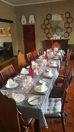 Prospectors Inn Luderitz - Photo3