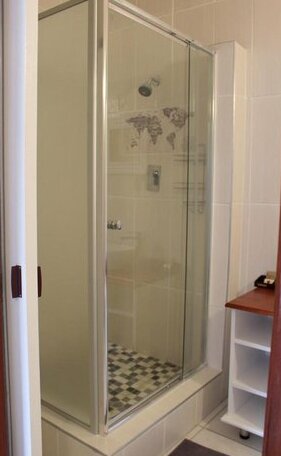 Tranquility Guest House Luderitz - Photo4