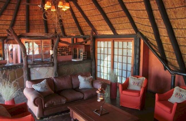 Camelthorn Kalahari Lodge - Photo4