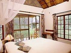 Etosha Aoba Lodge - Photo4