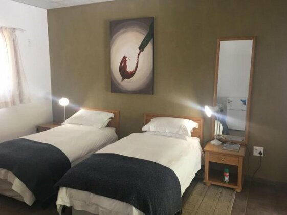 Central Hotel Omaruru - Photo3