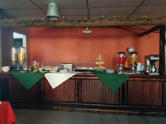 Oshandira Lodge - Photo4