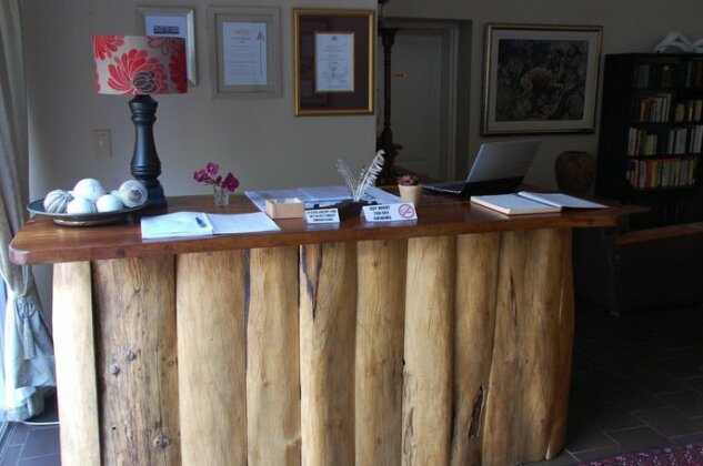 Bush Pillow Guest House - Photo3