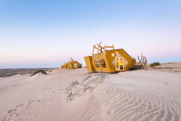 Shipwreck Lodge - Photo2