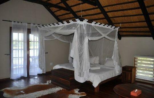 Hakusembe River Lodge - Photo4