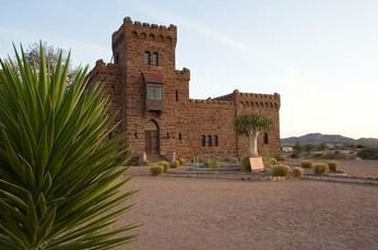 NWR Duwisib Castle - Photo2