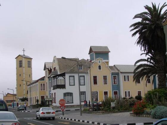 Photo 2